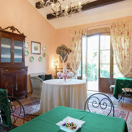 펜션 Luxurious Cozy With Pool Near In Tuscany Versatile 코르토나