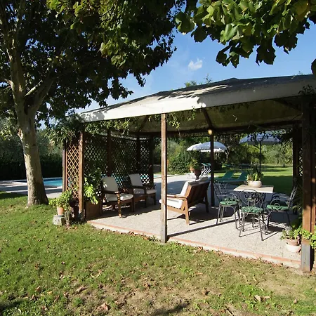 Luxurious Cozy With Pool Near In Tuscany Versatile 펜션 *
